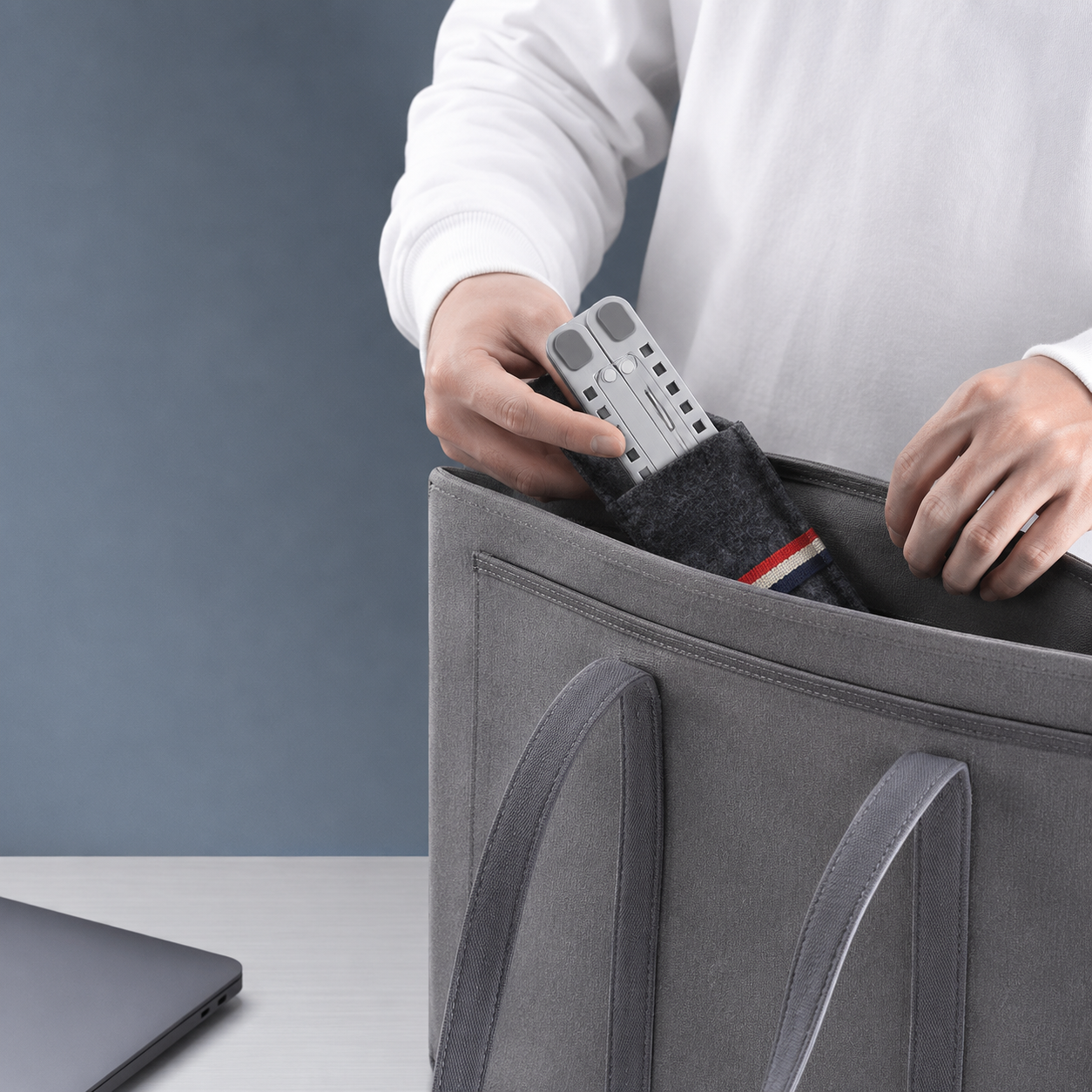 Adjustable Aluminum Laptop Stand – Foldable Ergonomic Desk Riser for Laptops & Tablets